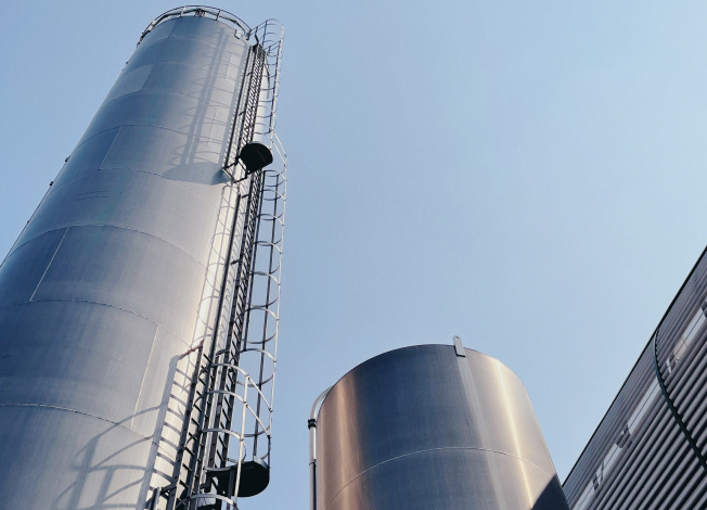 industrial storage silos