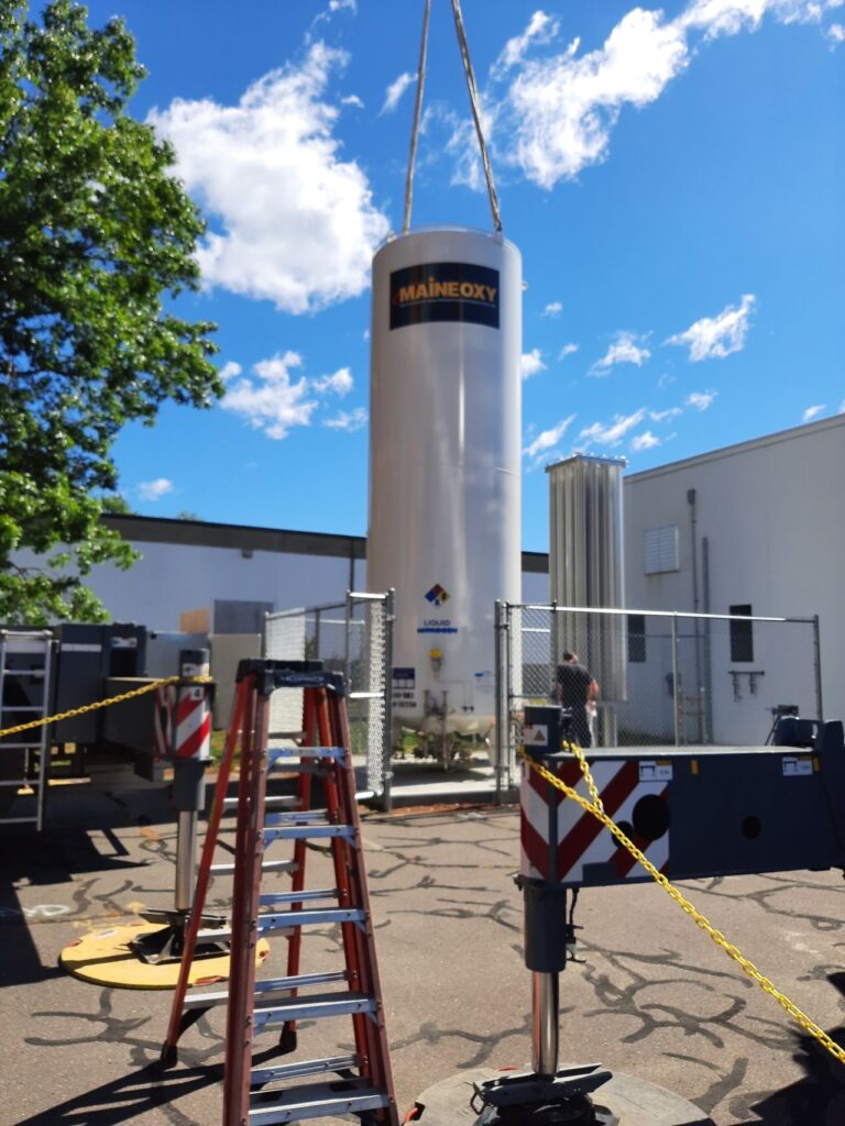 maine oxy gas storage silo being installed