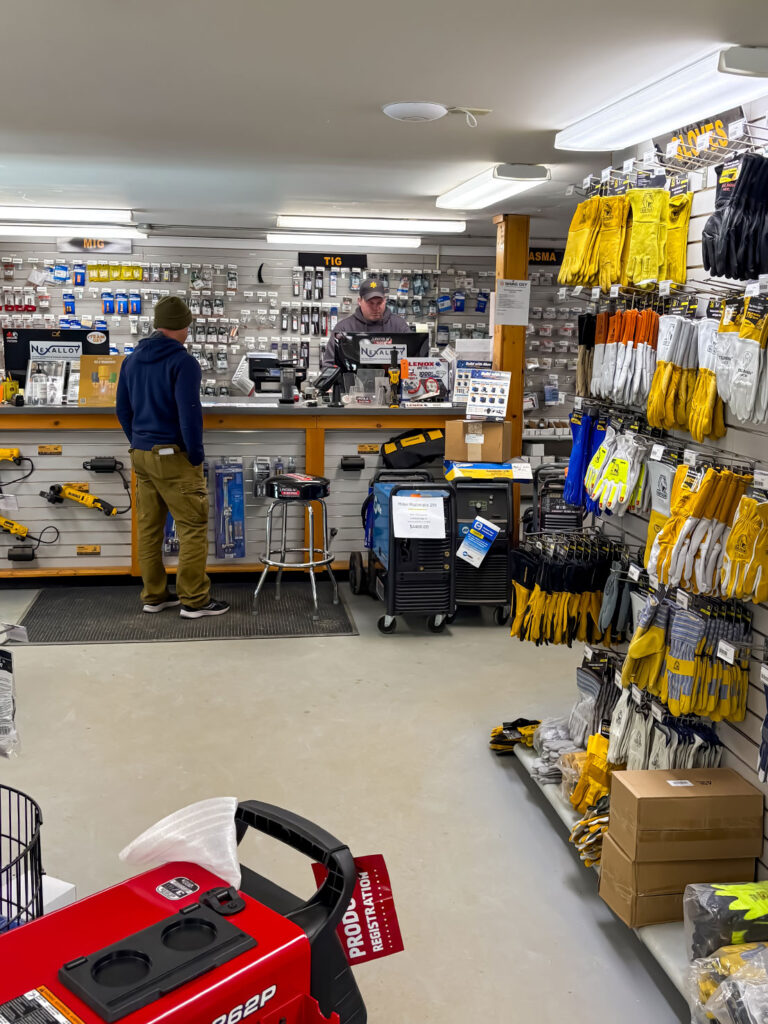 maine oxy retail store in new hampshire featuring industrial gases & welding supplies